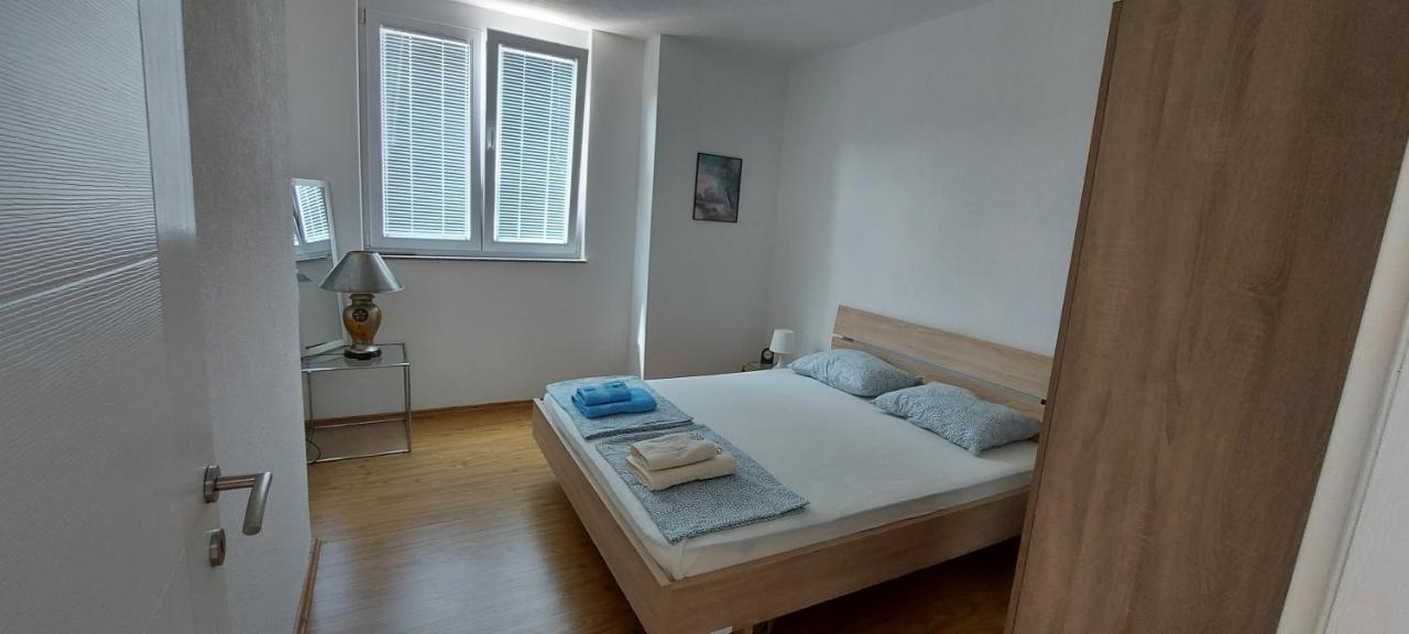 Apartmani Miki โอครีด ภายนอก รูปภาพ